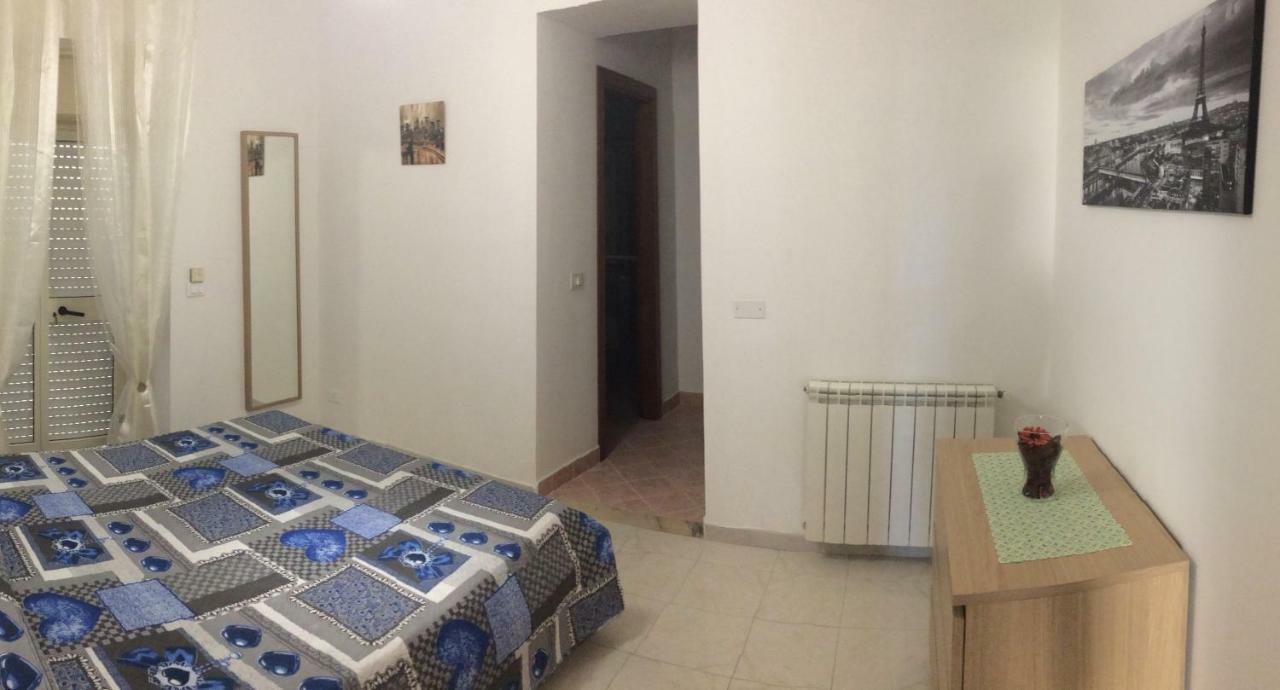 Casa Vacanze Il Gelsomino Patti Bagian luar foto